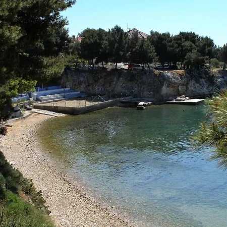 By The Sea - 12215 アパート *